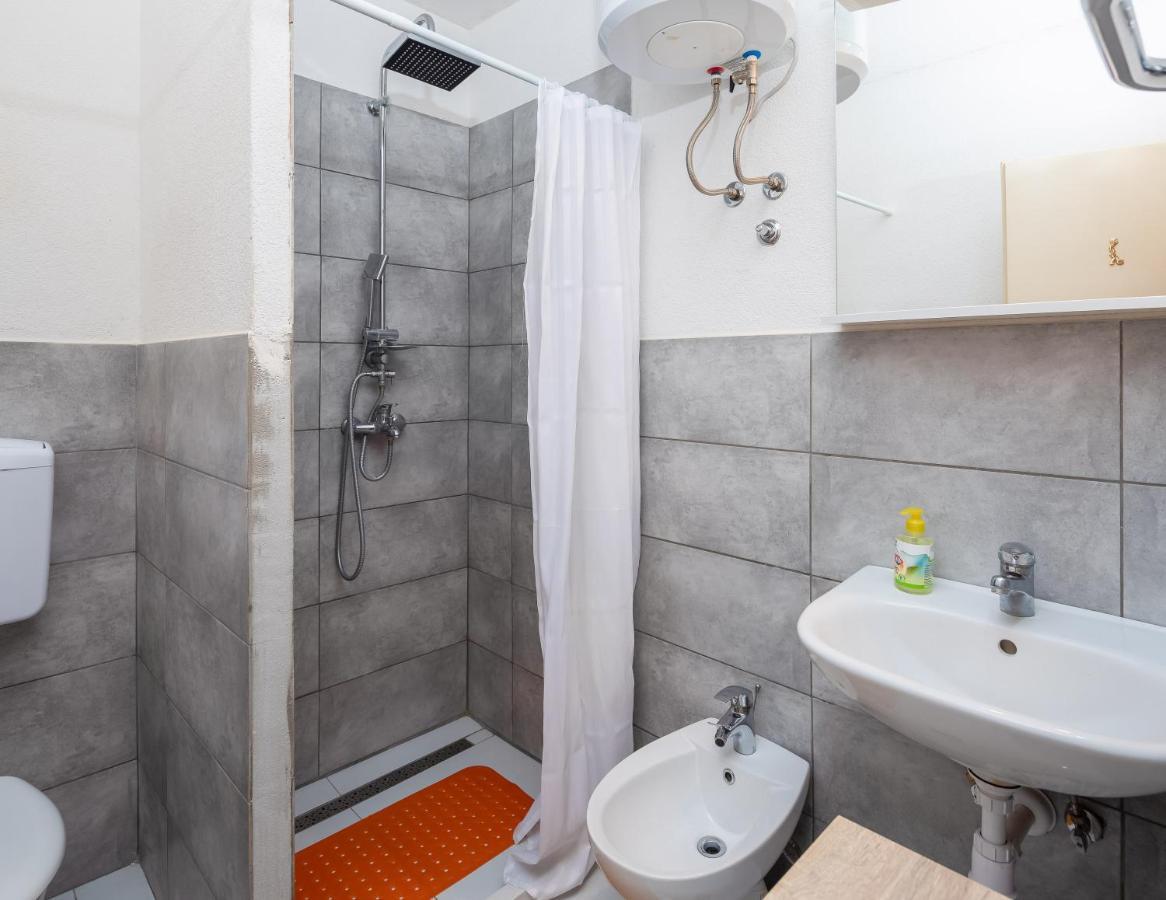 Edita - Apartment In Town Centre มาคาร์สกา ภายนอก รูปภาพ